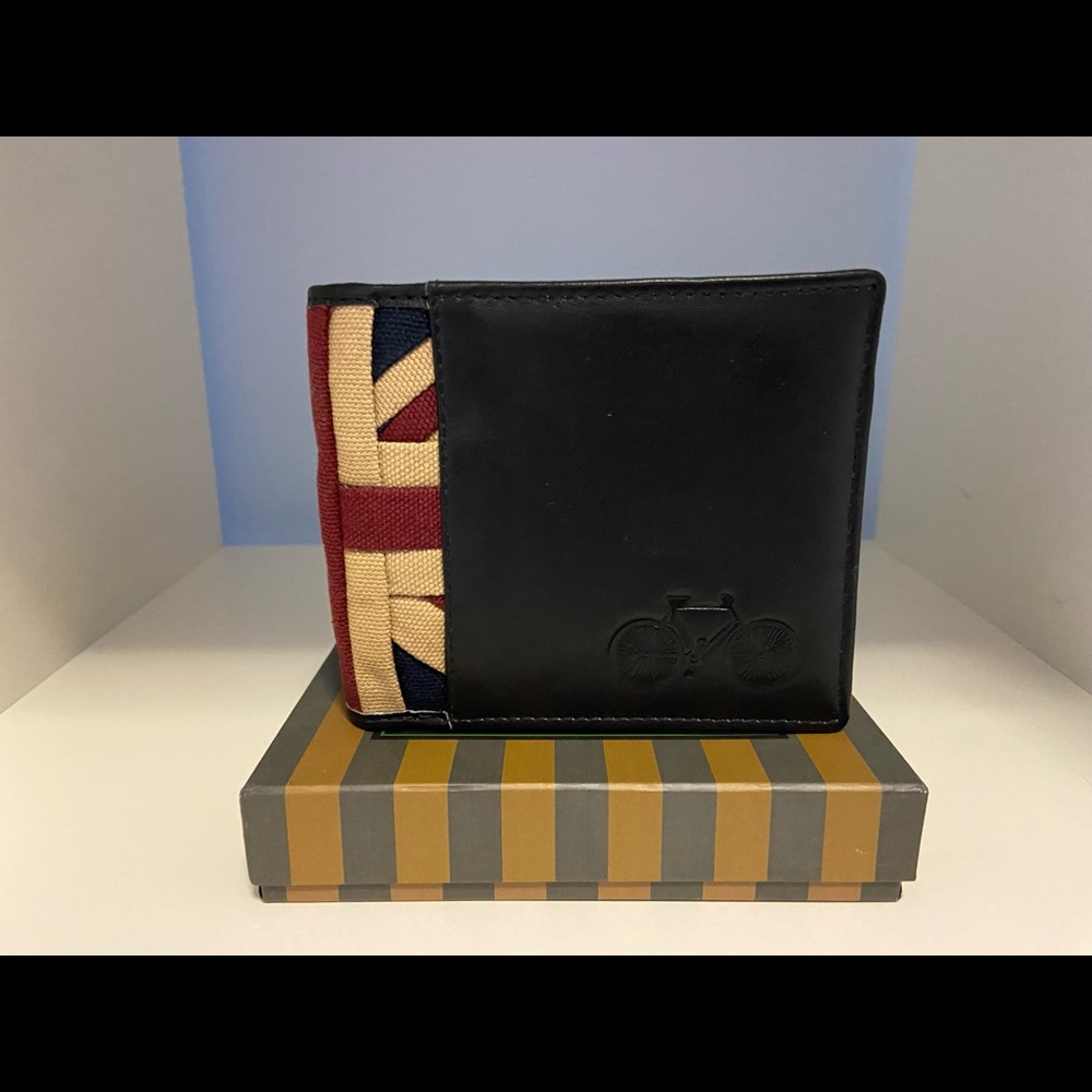 Men's Leather & Canvas Wallet - Stumper & Fielding